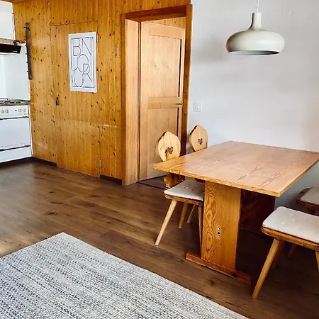 Apartment Amwaeg *